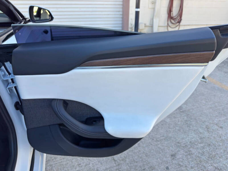 2021 Tesla Model S Long Range