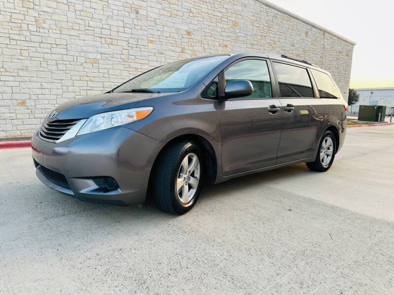 2016 Toyota Sienna