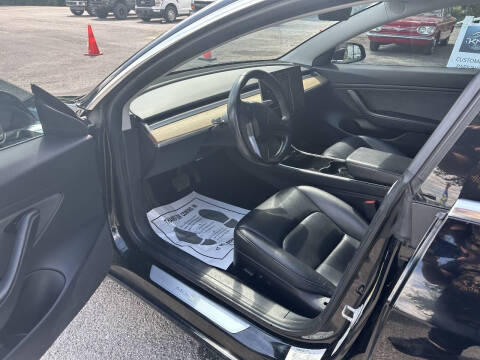 2019 Tesla Model 3 Mid Range