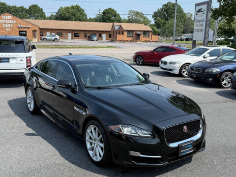 2016 Jaguar XJ R-Sport