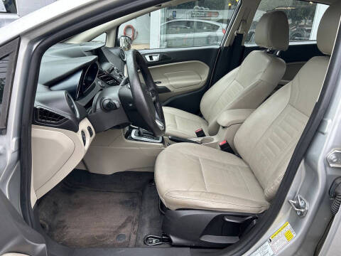 2015 Ford Fiesta Titanium