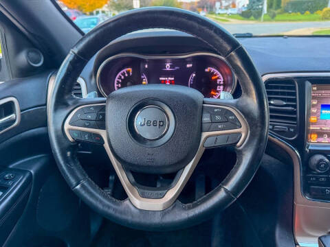 2016 Jeep Grand Cherokee Laredo