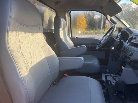 2025 Ford F-750 Super Duty