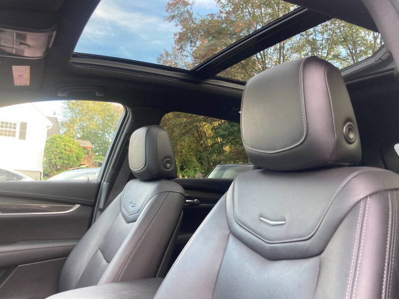 2020 Cadillac XT5 Sport