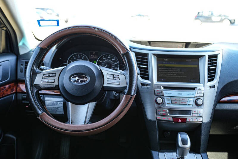 2011 Subaru Outback 2.5i Limited