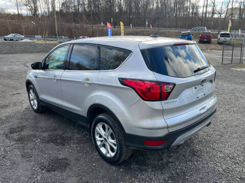 2019 Ford Escape SE