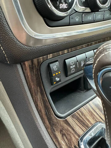 2015 GMC Acadia Denali