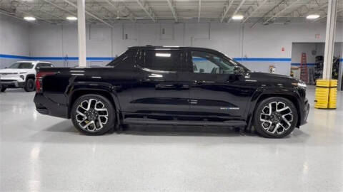 2025 Chevrolet Silverado EV RST