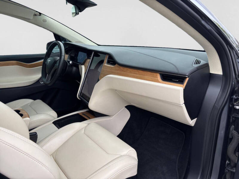 2019 Tesla Model X