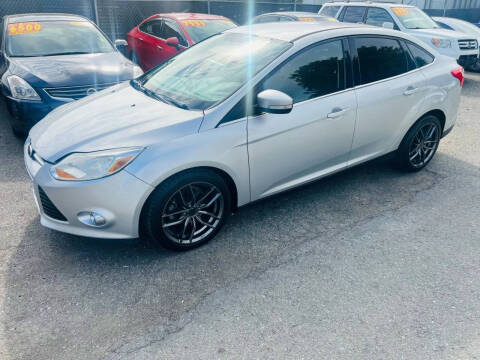 2012 Ford Focus SEL