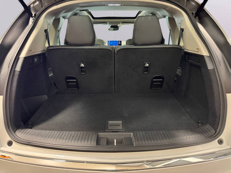 2025 Acura MDX SH-AWD