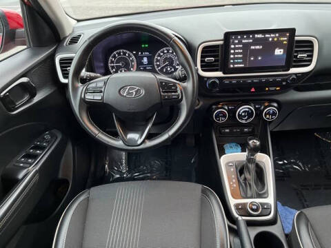 2022 Hyundai Venue Limited