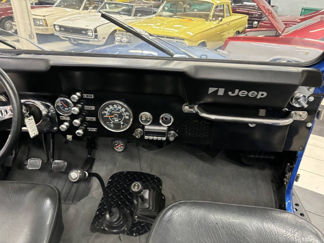 1985 Jeep CJ-7 6