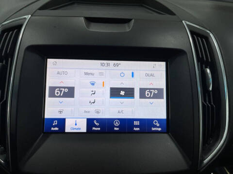 2020 Ford Edge Titanium