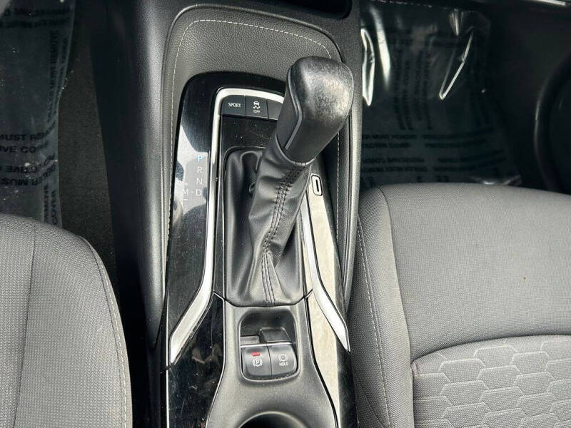 2022 Toyota Corolla Hatchback SE