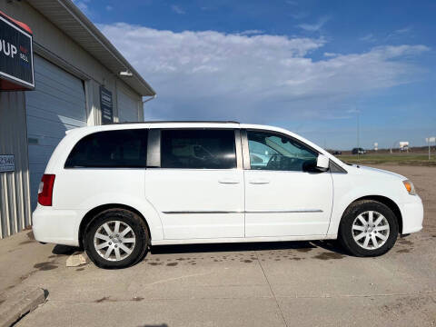 2014 Chrysler Town and Country Touring