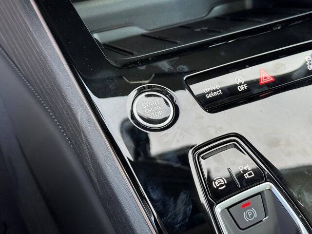 2026 Audi A6 quattro Prestige 55 TFSI