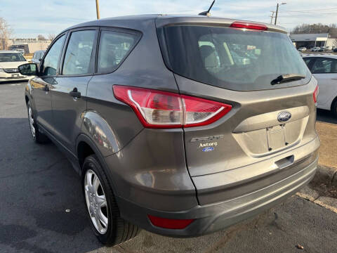 2014 Ford Escape S