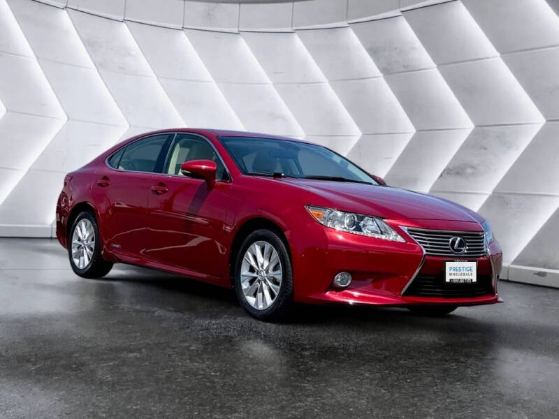 2014 Lexus ES 300h