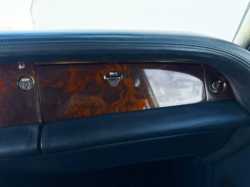 1976 Rolls-Royce Silver Shadow