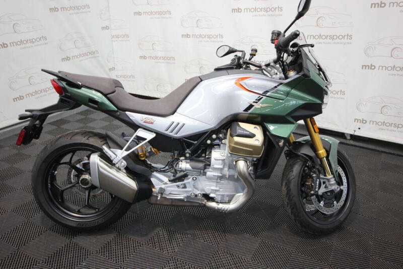 2024 Moto Guzzi V100