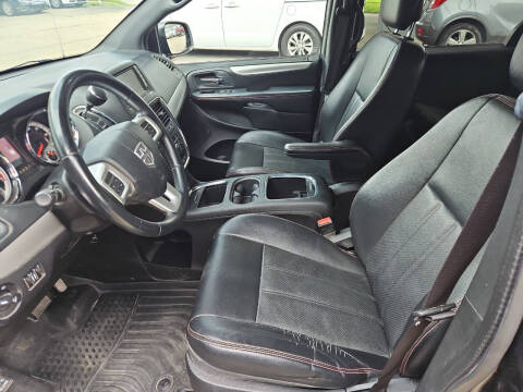 2015 Dodge Grand Caravan R/T