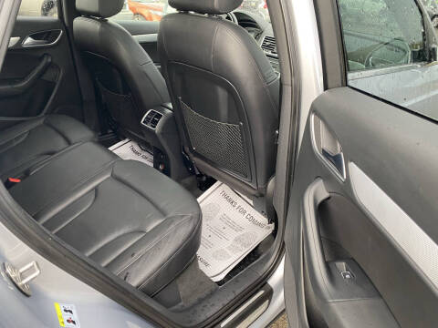 2018 Audi Q3 2.0T quattro Premium Plus