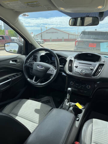 2017 Ford Escape SE