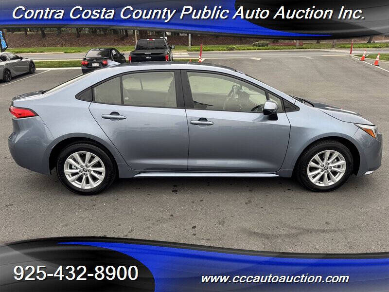 2024 Toyota Corolla Hybrid LE