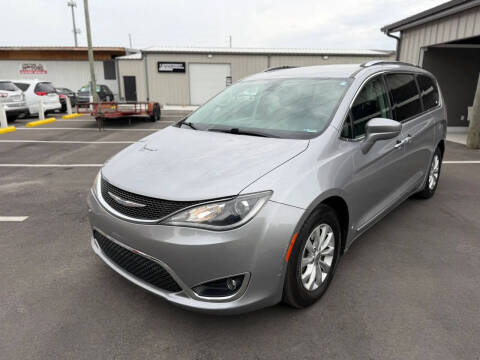 2018 Chrysler Pacifica Touring L Plus
