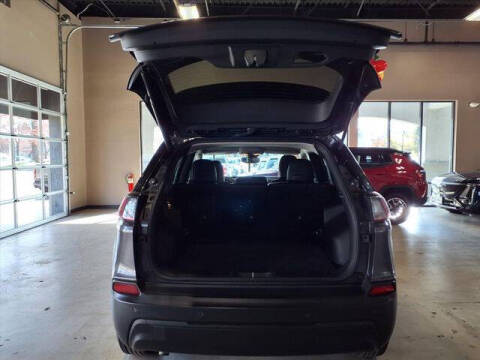 2023 Jeep Cherokee Altitude Lux