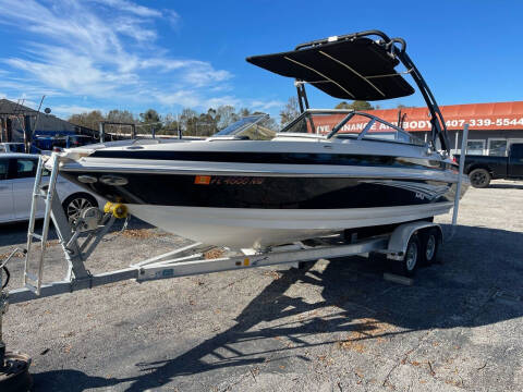 2007 Larson Lxi 228