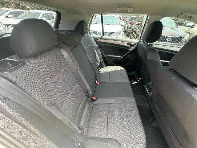 2016 Volkswagen Golf