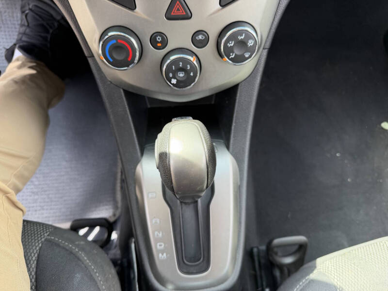 2014 Chevrolet Sonic LT Auto