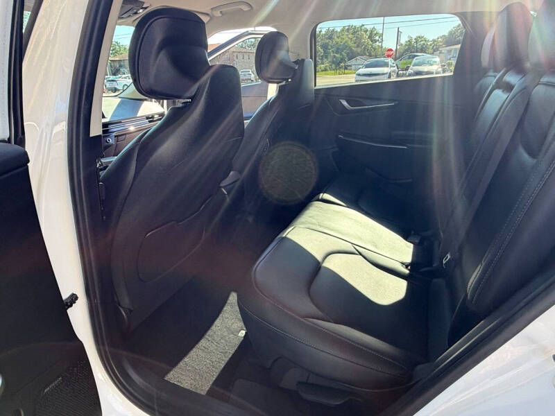 2024 Kia EV6 Wind