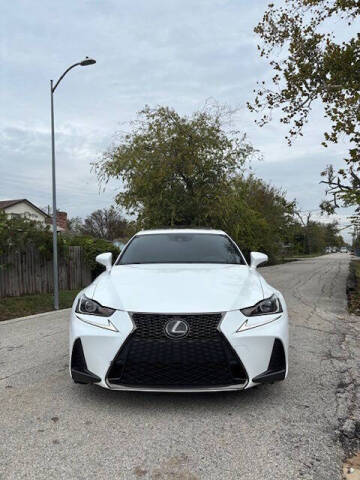 2018 Lexus IS 300