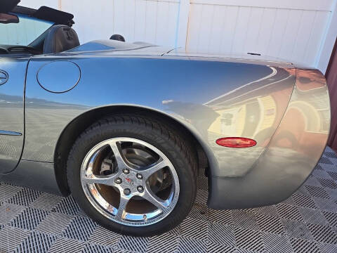 2004 Chevrolet Corvette