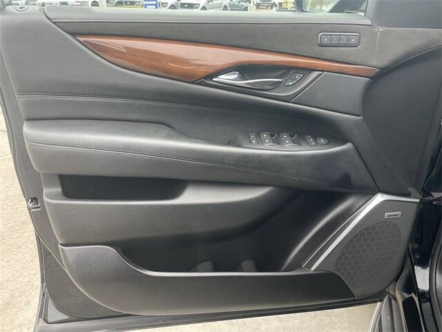 2020 Cadillac Escalade Luxury