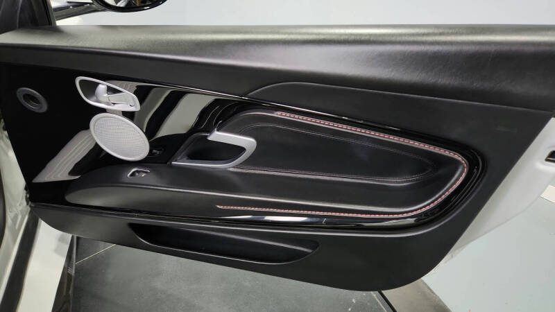 2019 Aston Martin DB11 Volante