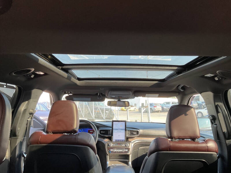 2020 Ford Explorer Platinum