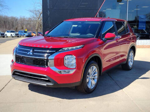 2026 Mitsubishi Outlander ES