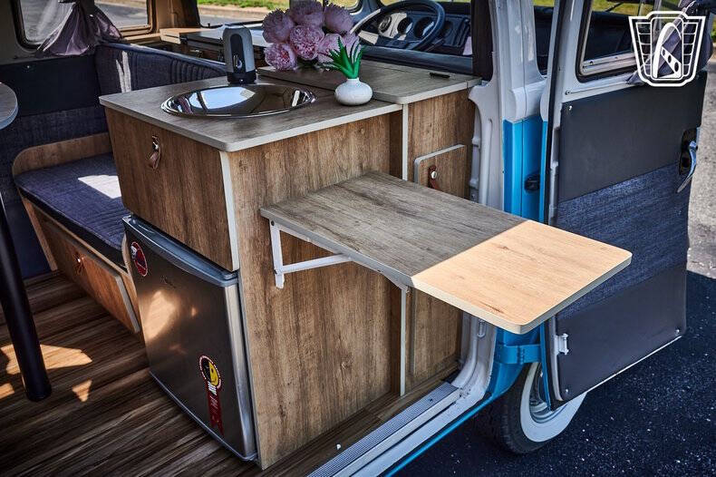 1990 Volkswagen Bus