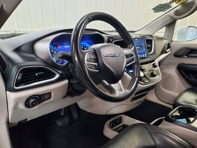 2020 Chrysler Pacifica Touring L Plus