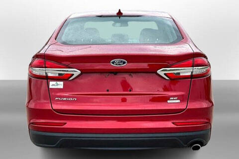 2020 Ford Fusion SE