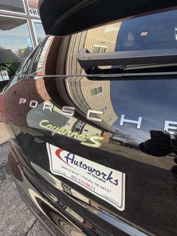 2017 Porsche Cayenne S E-Hybrid Platinum Edition