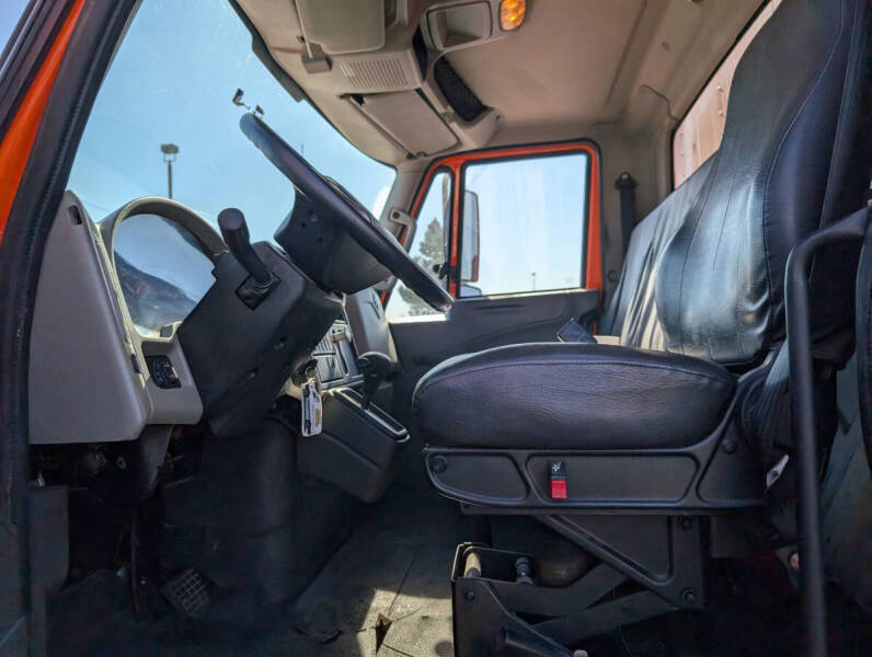 2013 International DuraStar 4300