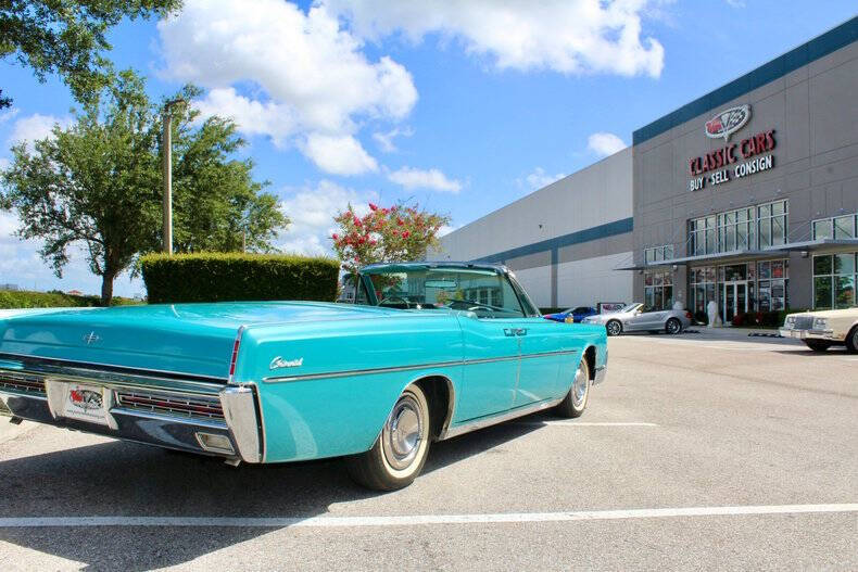 1967 Lincoln Continental