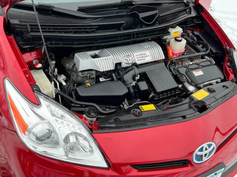 2014 Toyota Prius Three