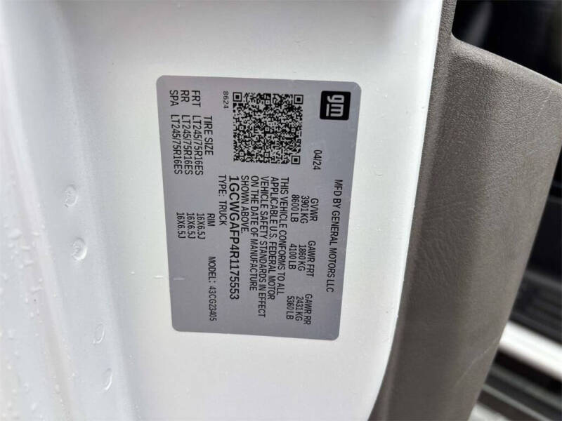 2024 Chevrolet Express 2500