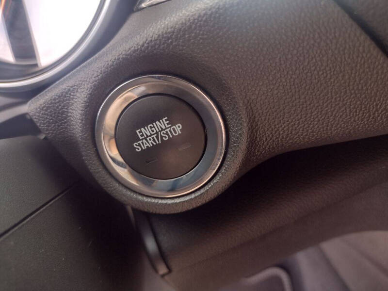 2018 Buick Regal Sportback Essence